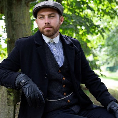 How to dress like a Peaky Blinder. By the order of...Dents!