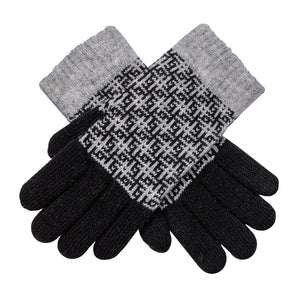 Women's jacquard knitted loves with hash symbol pattern in grey and black