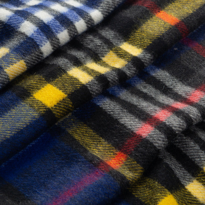 Men's Heritage Bold Check Cashmere Scarf with Tassels in Night Sky Closeup