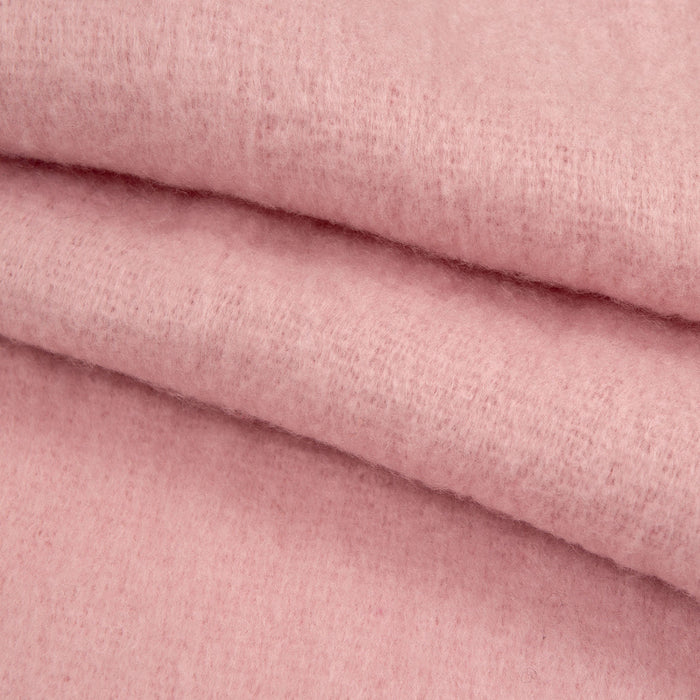 Women's blanket scarf with tassels in pale pink